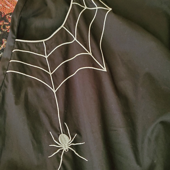 Hell Bunny Miss Muffet Circle Skirt Size S Spider Goth Spooky Pin Up Rockabilly - Picture 4 of 5